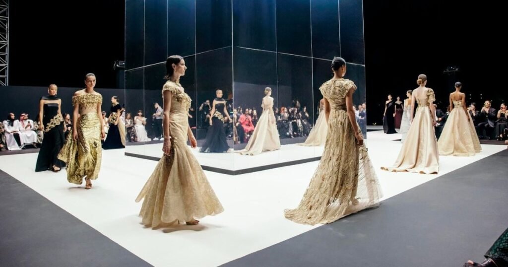 مهرجان الرياض عرض الأزياء