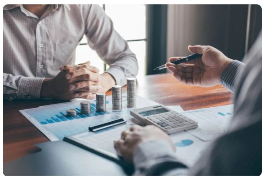 مكتب استشارات مالية
