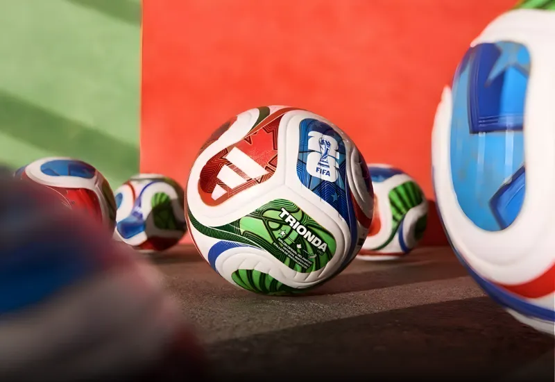 تريوندا.. الساحرة المستديرة بتتكلم “تكنولوجيا”! كل اللي محتاج تعرفه عن كرة مونديال 2026